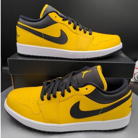 Nike Air Jordan 1 Low University Gold Black/Yellow size 8 - Picture 2 of 7